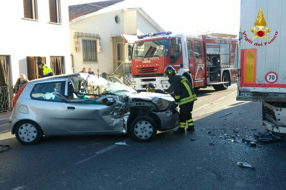 MESTRINO: INCIDENTE MORTALE, MUORE UN 75ENNE